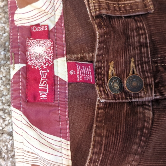 Hollister Brown Stretch cords size 9 - Picture 2 of 4